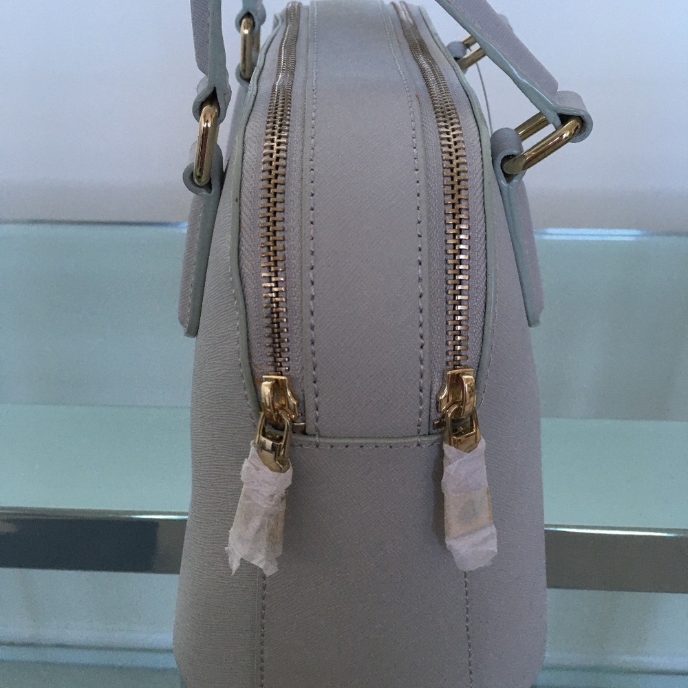 DKNY Light Gray Double Zip Crossbody Handbag NWT - Picture 12 of 15